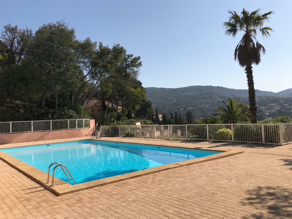 Appartement - Residence Le Paradou Le Le Rayol-Canadel-sur-Mer Exteriör bild